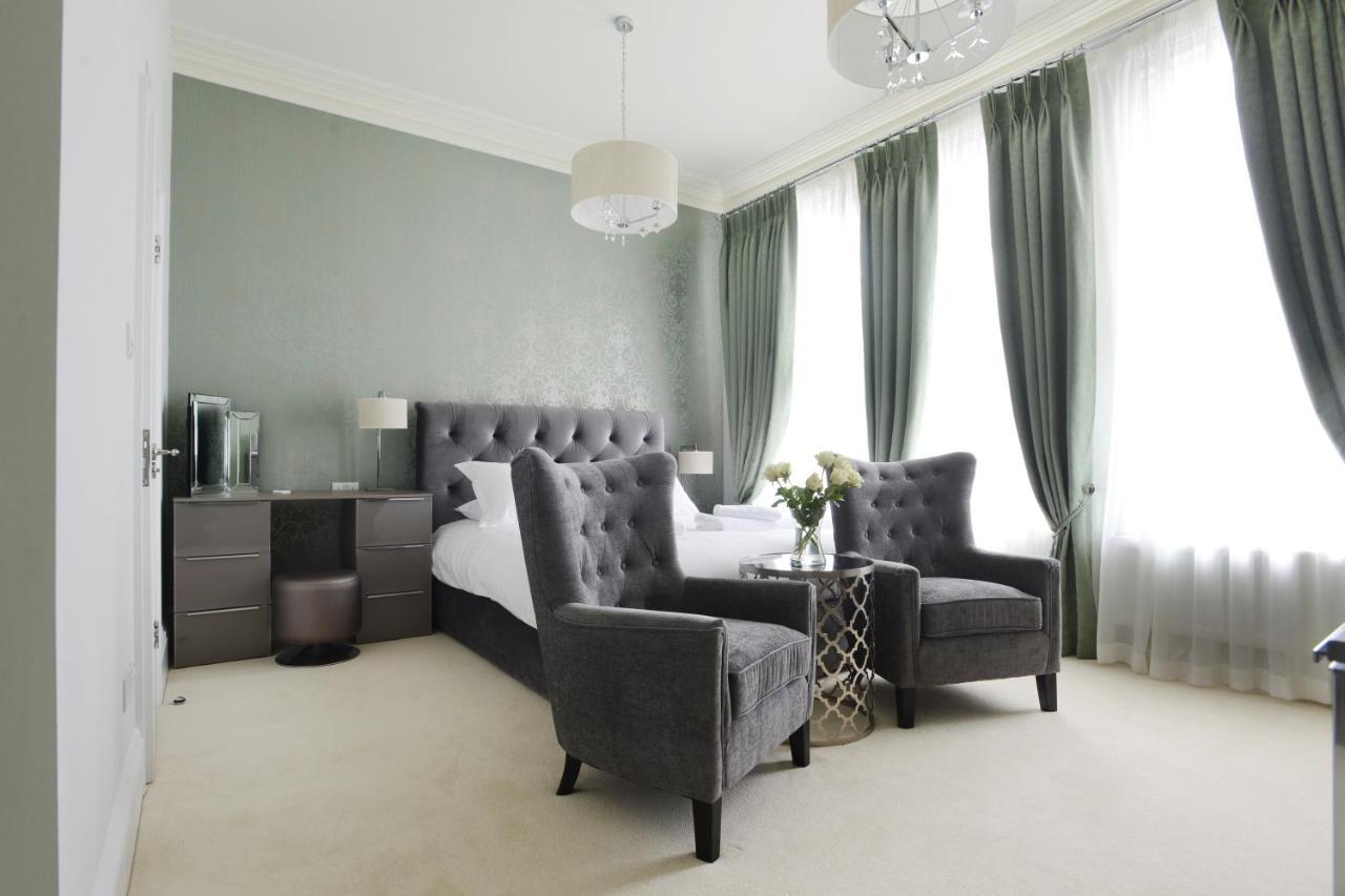 The Devon Court 3*